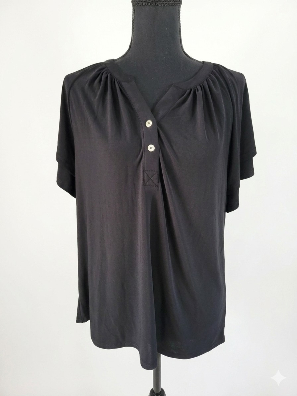 Jones New York Black Short-Sleeve Henley Blouse